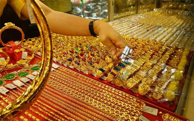 Mơ thấy vàng đánh con gì? Con số may mắn giúp bạn thử vận mayGiải mã giấc mơ thấy vàng đánh con gì và con số may mắn